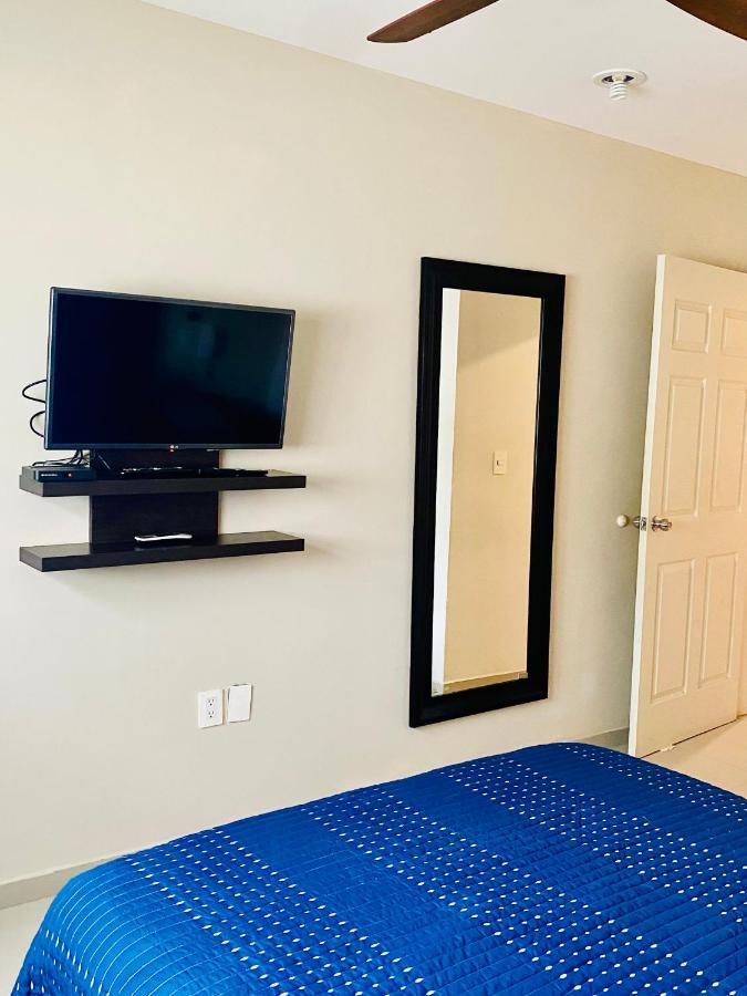 Departamento Muy Cerca De La Playa En Condominios La Paz Mazatlán Esterno foto